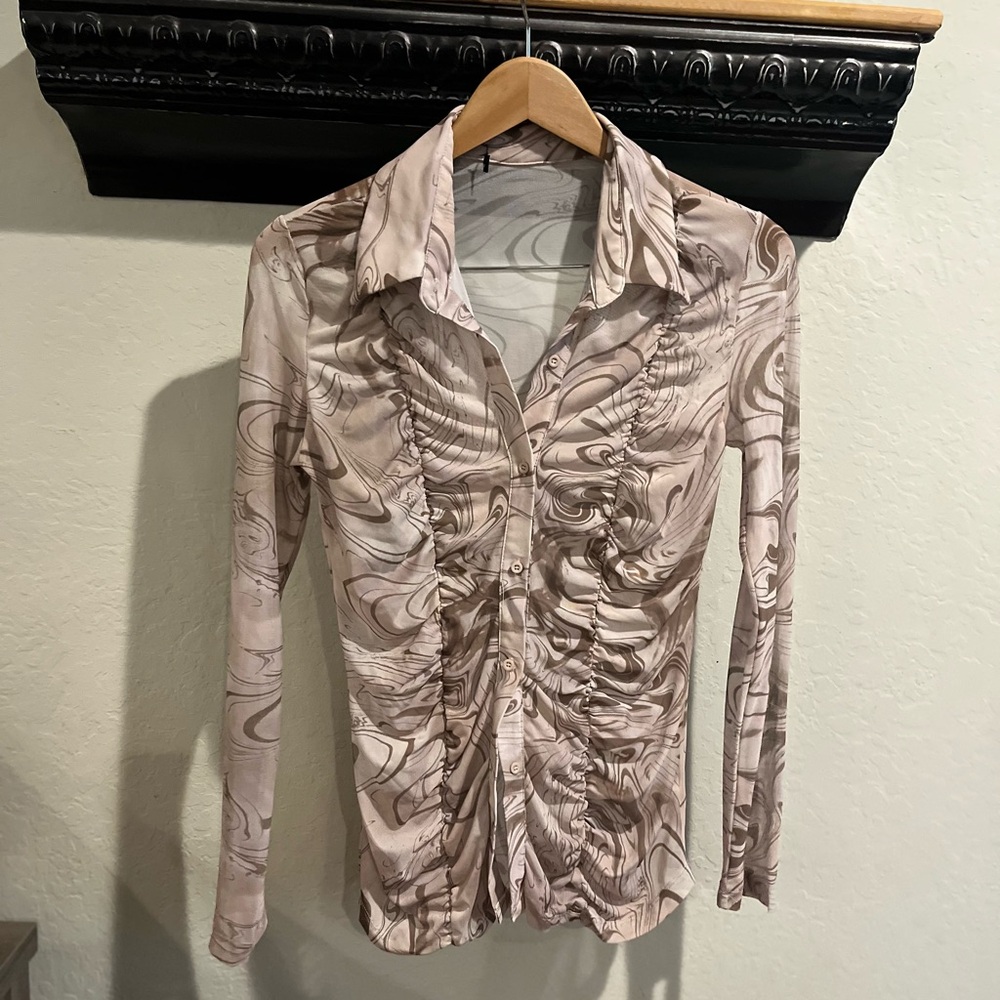 Nude 90s style Sheer Swirl Collared Button-up